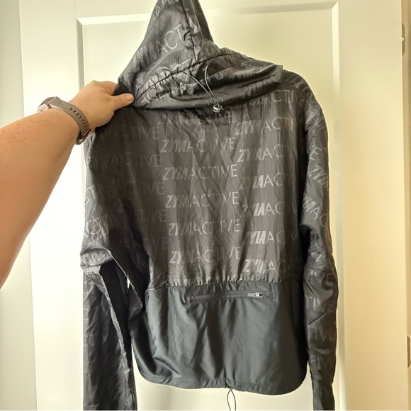 Zyia Active Breeze Jacket Women’s XL Black NWT New with Tags windbreaker - Picture 10 of 12